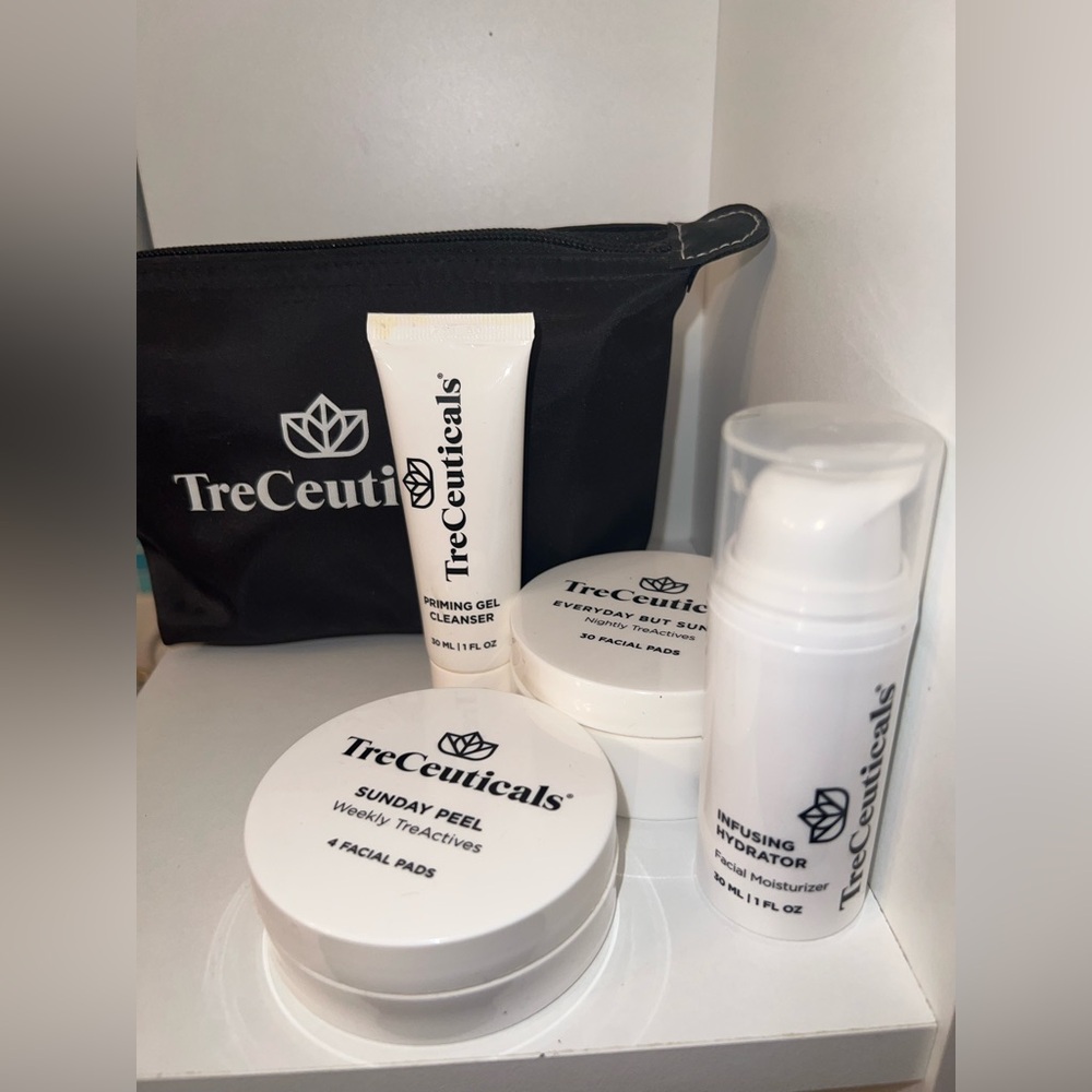 30 Day TreCeuticals TreMe Kit - Priming Cleanser Infusing Hydrator Set - Picture 7 of 10